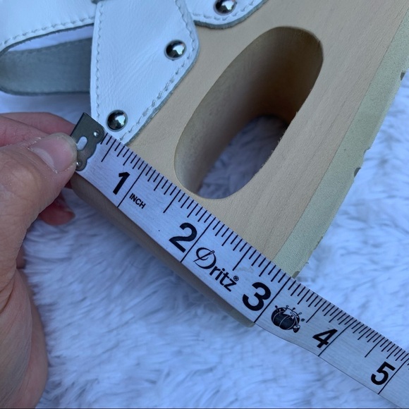 Jeffrey Campbell | NWOB White Platform Sandals - Picture 16 of 16